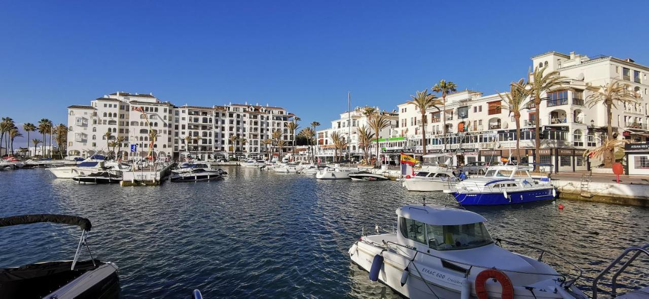 Puerto De La Duquesa Sea Views Lägenhet Manilva Exteriör bild